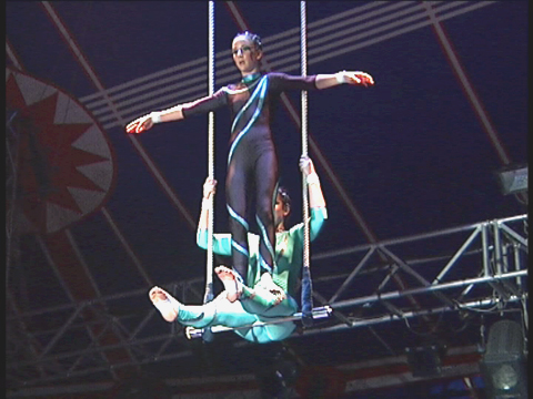 Spectacles des écoles de cirque - CIRCa 2002