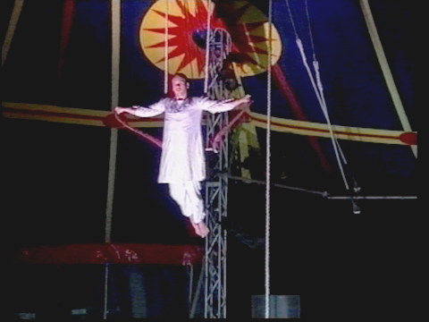 Ellipse : Ecole The Circus Space de Londres - CIRCa 2000